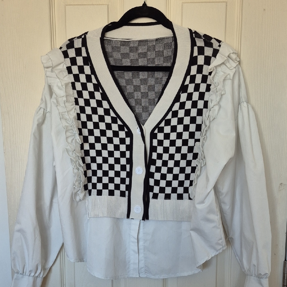 Black and White Checkered Cardigan Blouse with Ruffle Sleeves